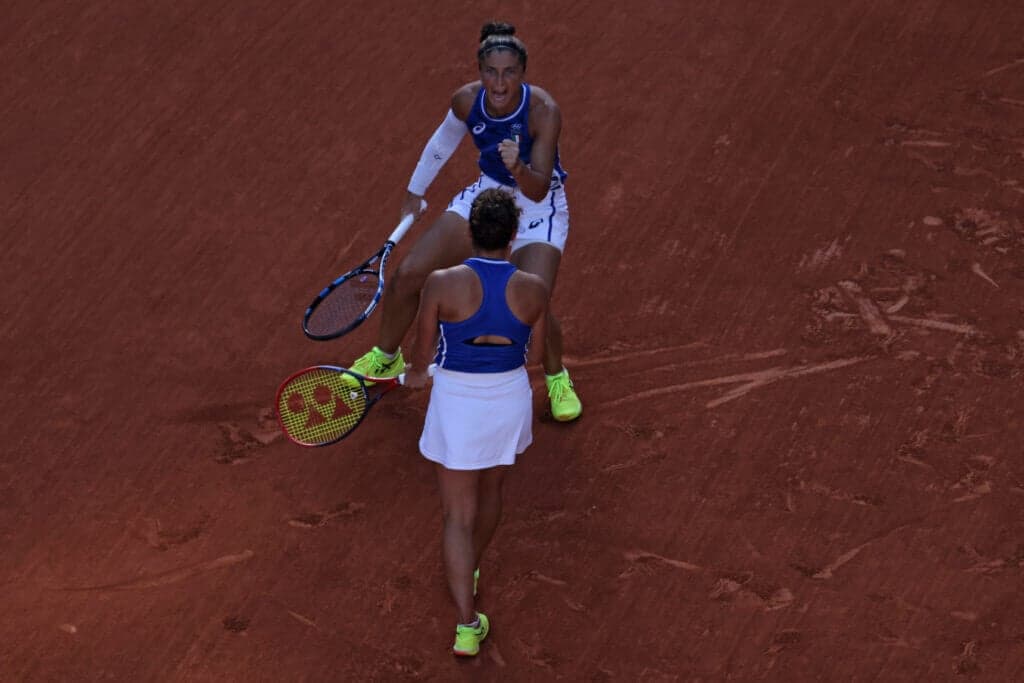 Sara Errani, Jasmine Paolini win women's doubles gold medal for Italy at Paris Olympics