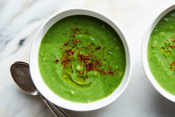 Image for Lemony Spinach Soup With Farro