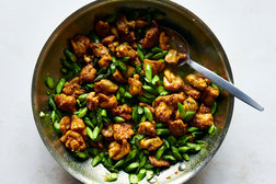 Image for Turmeric-Black Pepper Chicken With Asparagus