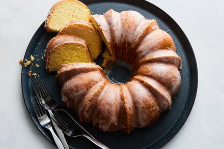 Lemon Bundt Cake