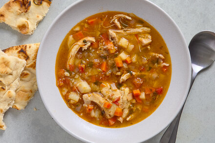 Image for Maraq Digaag (Spiced Chicken Soup)