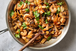 Image for Spicy Shrimp and Mushroom Stir-Fry