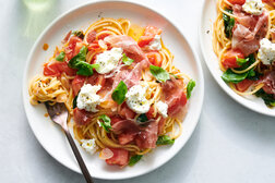 Image for Fresh Tomato, Basil and Prosciutto Pasta 