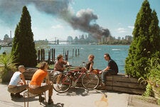 Thomas Hoepker’s photograph of five people lounging on a gentrified stretch of Brooklyn waterfront as the World Trade Center towers burned on Sept. 11, 2001, became one of the indelible images of that day. He withheld it from the public for five years because, he said, it didn’t “feel right.”